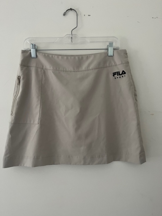 Fila Dresses & Skirts - Fila Sport Neutral Tan Athletic Skort golf tennis Athleisure size 8 mini casual